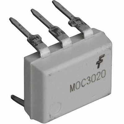 MOC3020M อะนาล็อกไอโซเลเตอร์ ไอซีออปโตไอโซเลเตอร์ เอาท์พุต Triac SCR